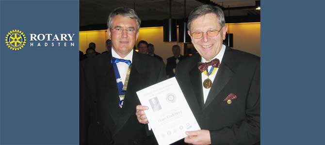 2005: Hans Gadeberg hædres med Paul Harris med Safir i Hadsten Rotary Klub