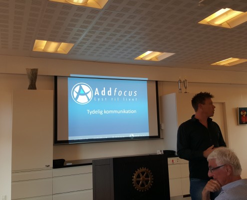 Allan Olesen fra Addfocus besøger Hadsten Rotary Klub